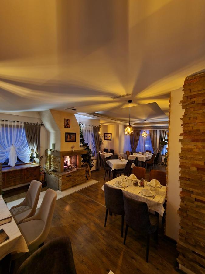 Garni Hotel Vir Vrnjačka Banja エクステリア 写真